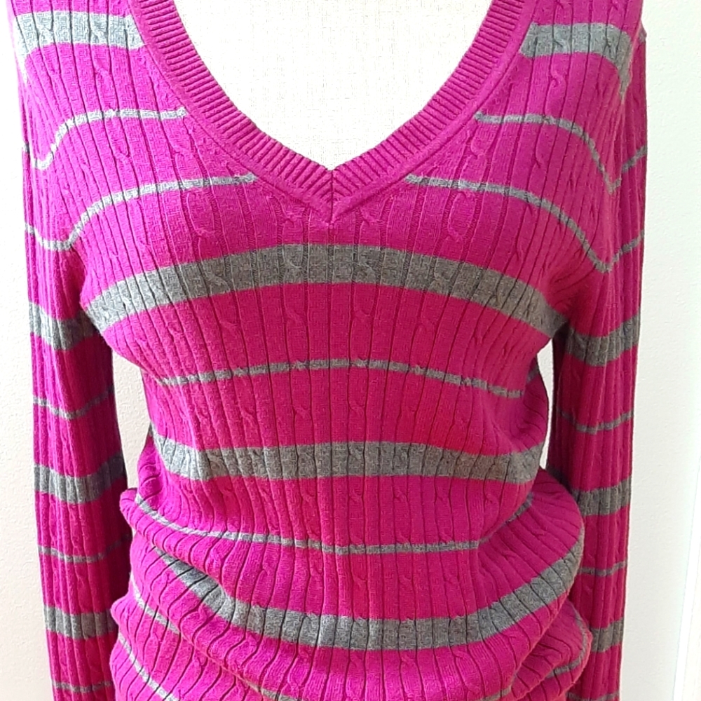 Tommy Hilfiger size med stripped ribbed sweater